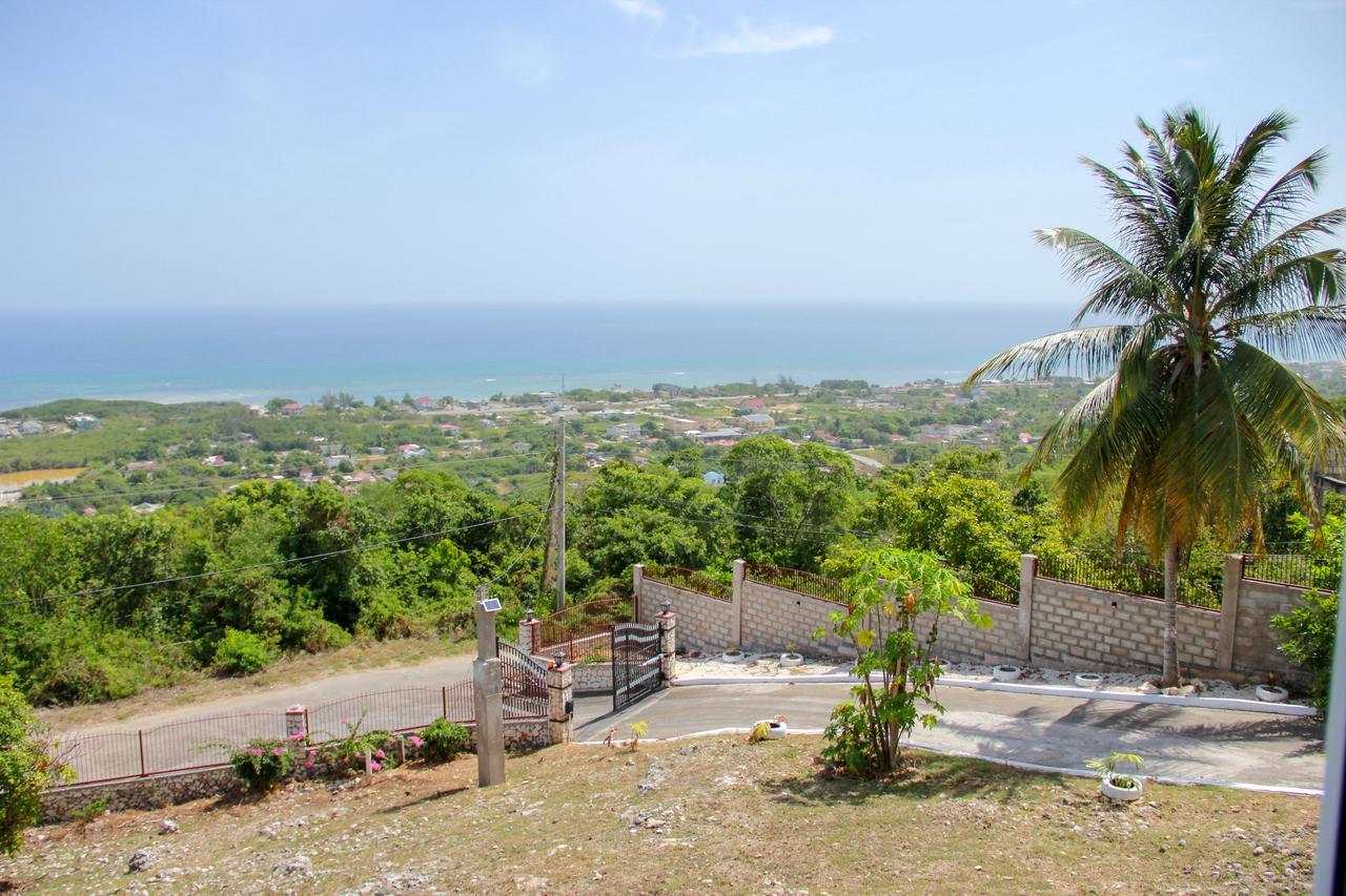 Sunshine Lodge: Your Home Away From Home Μοντέγκο Μπέυ Εξωτερικό φωτογραφία