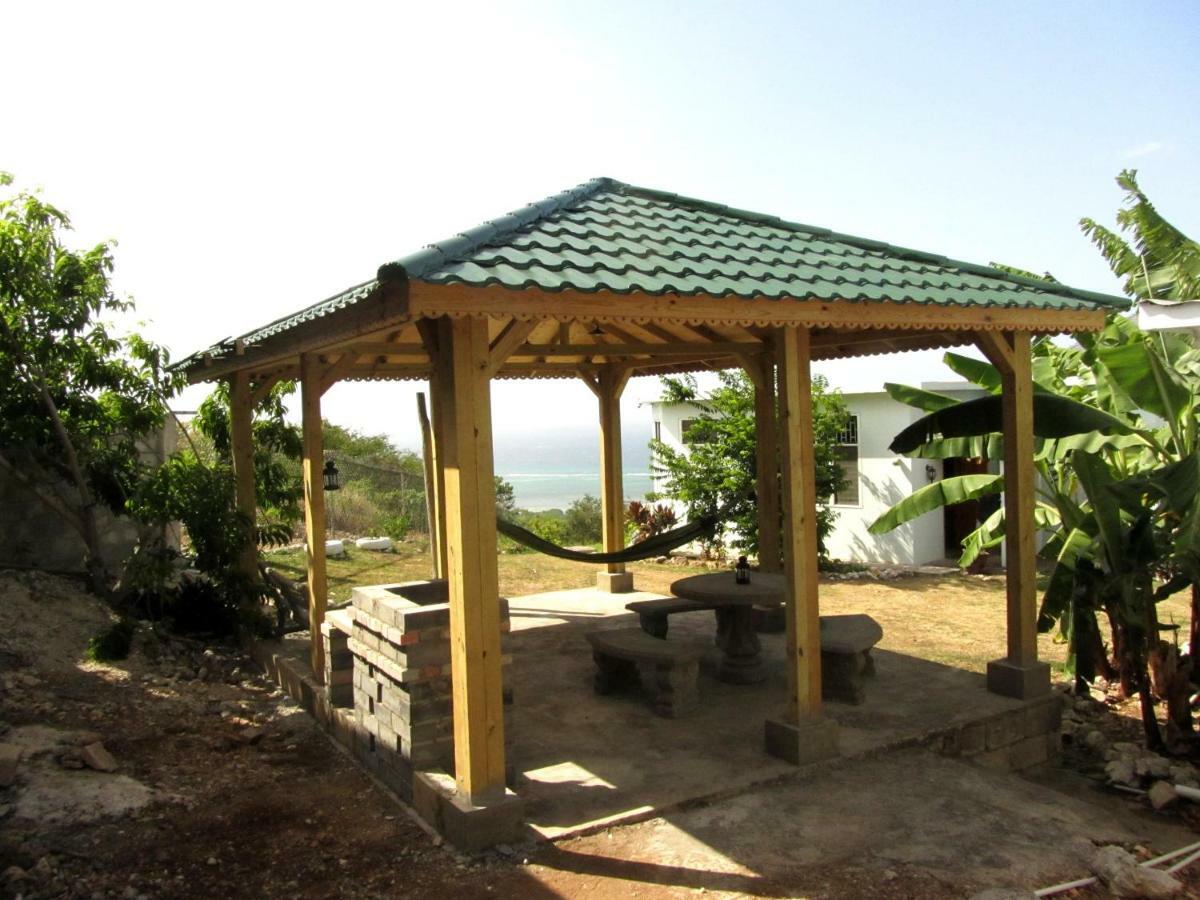 Sunshine Lodge: Your Home Away From Home Μοντέγκο Μπέυ Εξωτερικό φωτογραφία